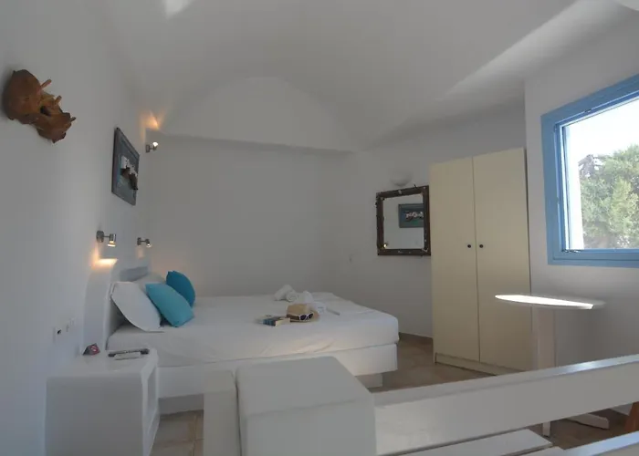 Thalasea - Village Antiparos Town