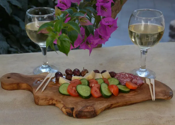 Thalasea - Village Antiparos Town